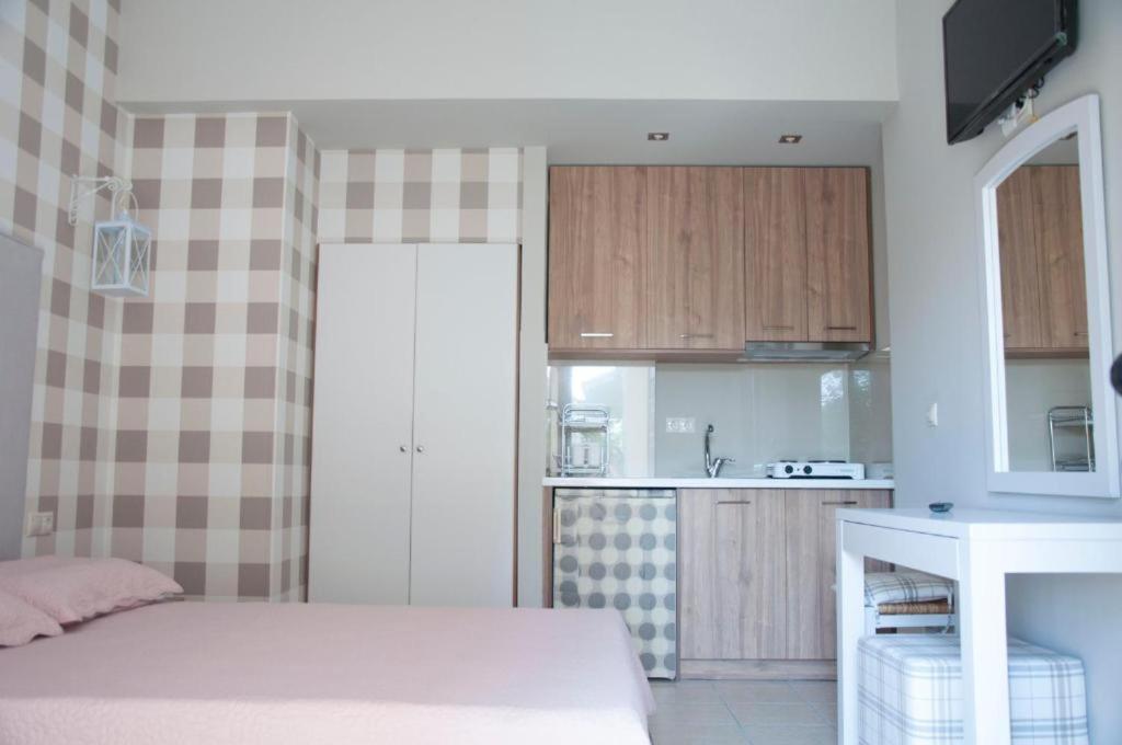 Ariadnes Holiday Accommodation Apidias Lakos Екстер'єр фото