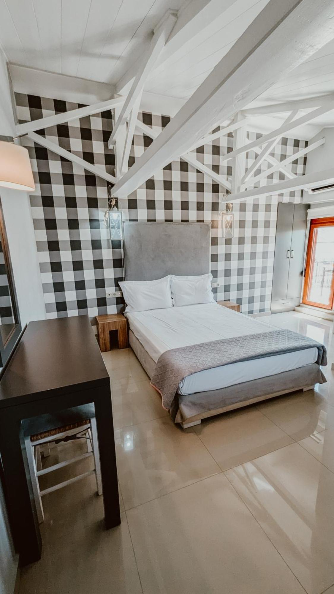 Ariadnes Holiday Accommodation Apidias Lakos Екстер'єр фото