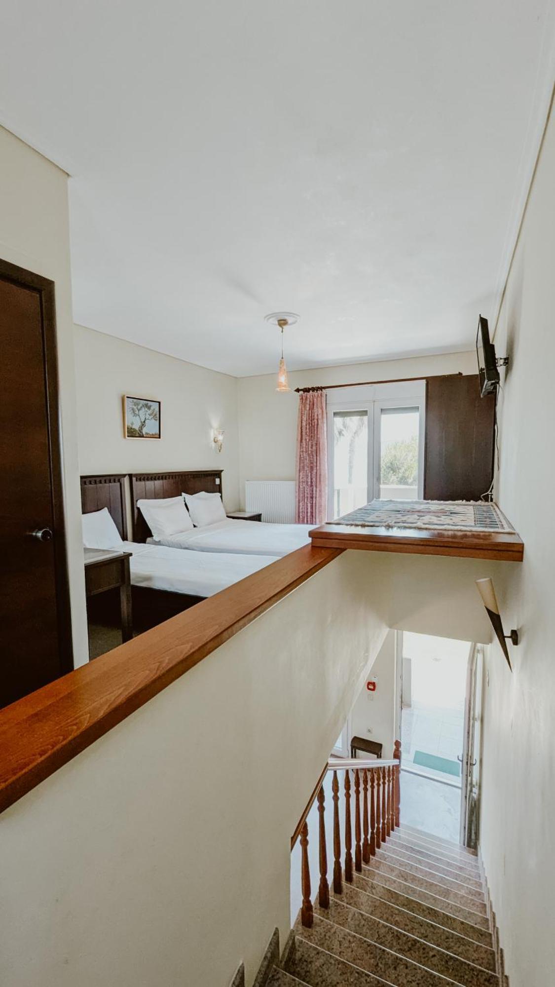 Ariadnes Holiday Accommodation Apidias Lakos Екстер'єр фото