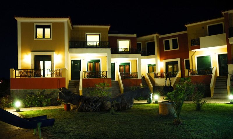 Ariadnes Holiday Accommodation Apidias Lakos Екстер'єр фото